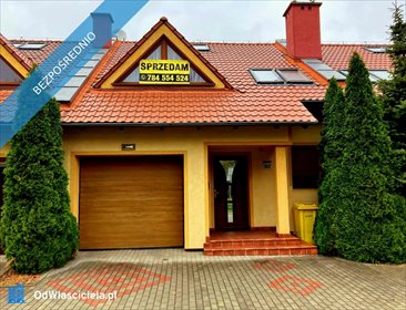 Dom szeregowy 117 m2 z garażem i ogrodem w centrum Namysłowa dom Namysłów