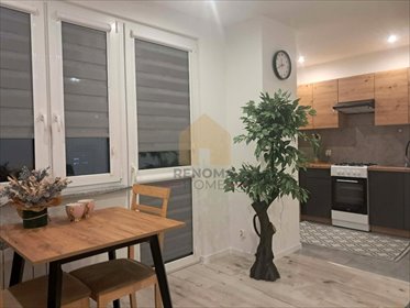 Na sprzedaż przestronne 39 m² mieszkanie z balkonem w Strzegomiu mieszkanie Strzegom