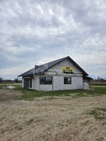 Nowoczesny dom w Rytwianach, 119 m², stan surowy zamknięty dom Rytwiany