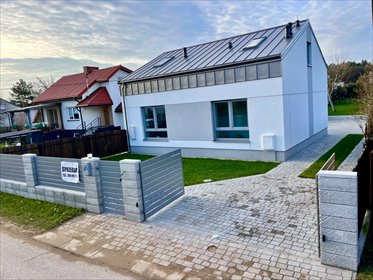 Do sprzedania przestronny dom 129 m² z garażem i ogrodem w Józefowie dom Józefów, Główna