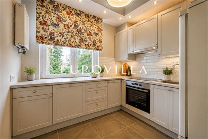 Na sprzedaż przestronne 2-pokojowe mieszkanie 52 m² w Konstancinie-Jeziornej mieszkanie Konstancin-Jeziorna, Wilanowska