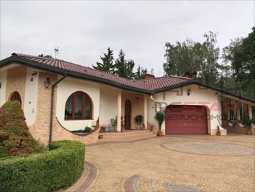 Ekskluzywny dom 329 m2 z antresolą i ogrodem w Milanówku dom Milanówek